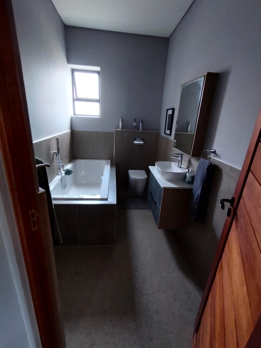 3 Bedroom Property for Sale in De Land Estate North West